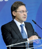    /></strong></p>
<p>По правилам, сложившимся в 