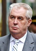 />«Патронат Президента - налагает
на нас высокую ответственность, придает
высокий статус мероприятию и свидетельствует о том, какое высокое значение
Президент Чехии придает развитию российско-чешских взаимоотношений» </strong></em>- отметила <strong><em>Глава
представительства премии Елена Сорокина. </em></strong></p>
<p>Премия
«Серебряный Лучник» - Чехия была учреждена в 2016 году. Цель конкурса
«Серебряный Лучник» - Чехия - привлечь, и поддержать проекты, которые
способствую развитию российско-чешских взаимоотношений. <br />
В современном мире коммуникация - это основа основ человеческих отношений. С
помощью эффективной коммуникации мы можем преодолевать любые конфликтные
ситуации, обходить острые углы, разрешать споры и налаживать взаимовыгодное
сотрудничество. <br />
Между государствами всегда существует коммуникация: всегда есть взаимодействие,
сформированные отношения, взаимозависимость и взаимовлияние. <br />
<br /><IMG class=