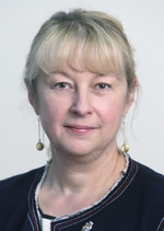    />Елена Леонидовна - автор статей в более чем 200 научных
российских и зарубежных академических изданиях, более десяти академических
монографий, в том числе &laquo;Постсоветские трансформации российских СМИ и
журналистики&raquo; (2014), соавтор коллективных монографий, в том числе &laquo;</em><em>Comparing</em><em> </em><em>media</em><em> </em><em>systems</em><em> </em><em>beyond</em><em> </em><em>the</em><em> </em><em>Western</em><em> </em><em>World</em><em>&raquo; / под ред. </em><em>D. Hallin, P.
Mancini (2012), &laquo;Mapping BRICS Media&raquo; / под ред. K. Nordenstreng, D. K. Thussu
(2015) и &laquo;Who Owns the World's Media?&raquo; / под ред. E</em><em>. </em><em>Noam</em><em> (2016). Е.Л. Вартанова - Президент Национальной
ассоциации исследователей массмедиа (НАММИ),&nbsp;
Главный редактор журналов &laquo;Меди@льманах&raquo;, &laquo;Медиаскоп&raquo;,&laquo;МедиаТренды&raquo;.
Секретарь Союза журналистов России. Член международных академических
организаций </em><em>ICA</em><em>, </em><em>IAMCR</em><em>, </em><em>ECREA</em><em>, </em><em>EMMA</em><em>, </em><em>IMMA</em><em>, </em><em>Euromedia</em><em> </em><em>Research</em><em> </em><em>Group</em><em> и др. Награждена медалью ордена &laquo;За заслуги перед
Отечеством&raquo; </em><em>II</em><em>
степени.</em></p>
<p>Симпозиум пройдет
в Зале заседаний Ученого совета и пресс-центре факультета журналистики МГУ
имени М. В. Ломоносова. В этой аудитории проходят наиболее значимые события на
факультете: не только заседания Ученого и Диссертационного советов, пресс-мероприятия,
но и научные мероприятия, международные конференции. За круглым столом,
расположенным в центре аудитории, смогут разместиться и принять участие в
научном диалоге не менее 50 человек. Вдоль стен аудитории расположены
мемориальные стенды:&nbsp; доска почетных
выпускников факультета журналистики МГУ; исторические доски &laquo;М. В. Ломоносов и
Московский университет&raquo; и &laquo;Московский университет у истоков российской печати&raquo;;
стенд памяти А. Г. Боровику и др.</p>
<p><IMG class=